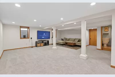 4300 Brunswick Avenue N, Crystal, MN 55422 - Photo 31