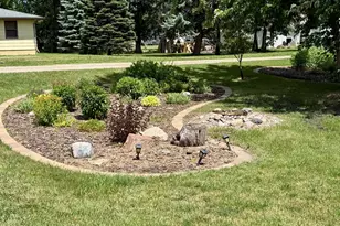 146 Washington Ave, Alden, MN 56009 - Photo 5