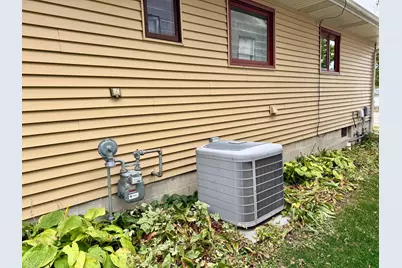 146 Washington Avenue, Alden, MN 56009 - Photo 37