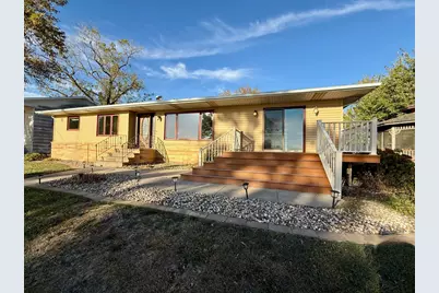 146 Washington Avenue, Alden, MN 56009 - Photo 1