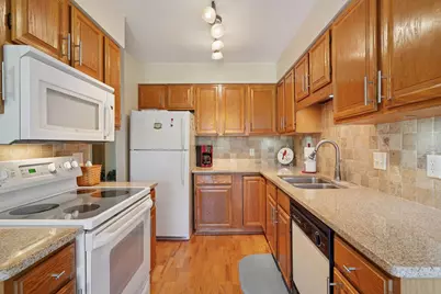 6351 Saint Croix Trail N #240, Stillwater, MN 55082 - Photo 15