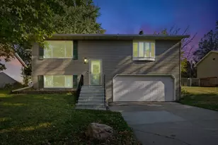 4339 Manor Park Dr NW, Rochester, MN 55901 - Photo 23