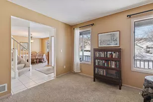 2605 Kennelly Pl, Burnsville, MN 55337 - Photo 5