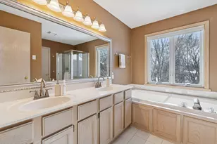 2605 Kennelly Pl, Burnsville, MN 55337 - Photo 25
