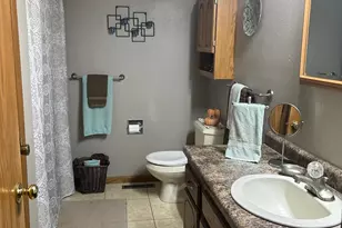 1104 14th Ave SE, Willmar, MN 56201 - Photo 27