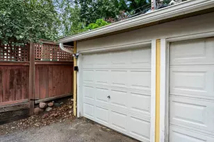 102 Western Ave N, Saint Paul, MN 55102 - Photo 27