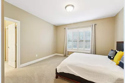 10009 Frederick Place, Eden Prairie, MN 55347 - Photo 33