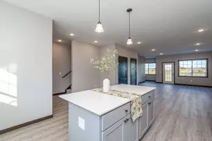 3068 Bluestem Trl, Mankato, MN 56001 - Photo 7