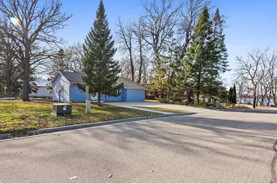 227 1st Street NW, Elbow Lake, MN 56531 - Photo 3