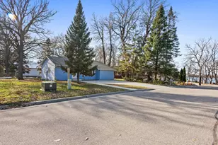 227 1st St NW, Elbow Lake, MN 56531 - Photo 3