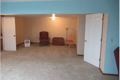 305 E Veterans Drive, Luverne, MN 56156 - Photo 15