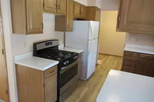 305 E Veterans Dr, Luverne, MN 56156 - Photo 5