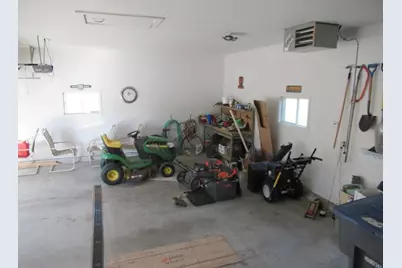 305 E Veterans Drive, Luverne, MN 56156 - Photo 21