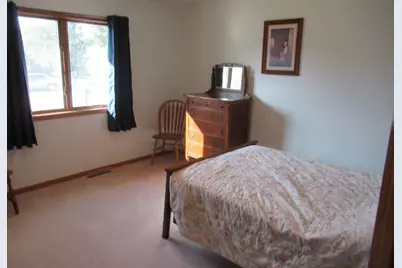 305 E Veterans Drive, Luverne, MN 56156 - Photo 11