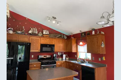 440 Alcott Street E, Rush City, MN 55069 - Photo 3