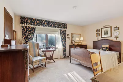 5469 Hyland Courts Drive, Bloomington, MN 55437 - Photo 19