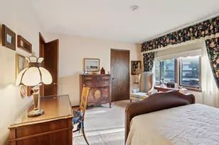 5469 Hyland Courts Dr, Bloomington, MN 55437 - Photo 21