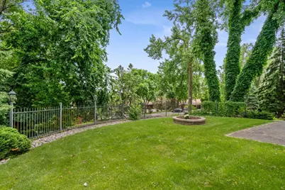 7720 Shaughnessy Road, Edina, MN 55439 - Photo 33