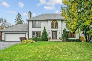 4710 Kingsview Ln N, Plymouth, MN 55446 - Photo 1