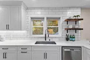 1843 Victoria St N, Roseville, MN 55113 - Photo 1