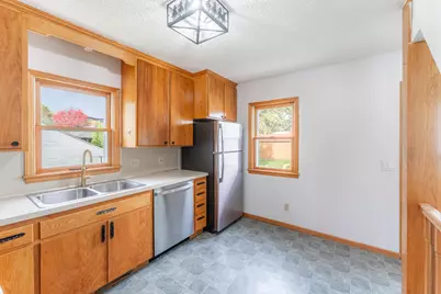 6632 Vincent Avenue S, Richfield, MN 55423 - Photo 3