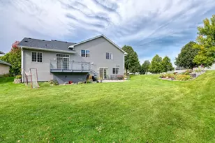 18932 Dunbury Ave, Farmington, MN 55024 - Photo 17