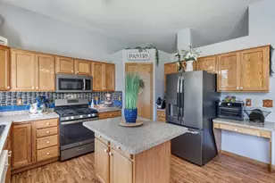 18932 Dunbury Ave, Farmington, MN 55024 - Photo 5