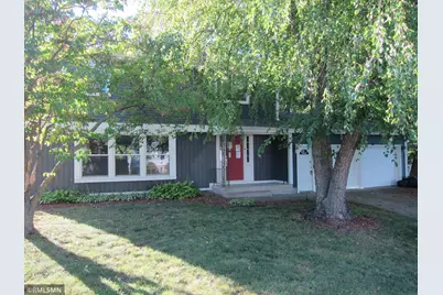 633 18th Avenue SW, Rochester, MN 55902 - Photo 1