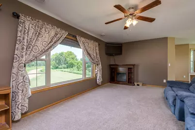 58605 243rd Street, Kasota, MN 56050 - Photo 5