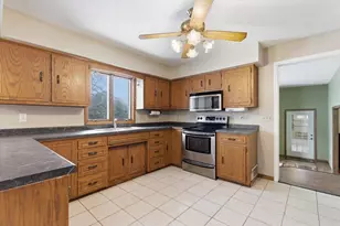 102 6th St SW, Red Lake Falls, MN 56750 - Photo 3