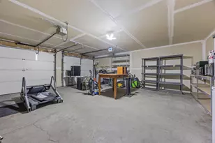 2507 25th St S, Fargo,  58103 - Photo 29