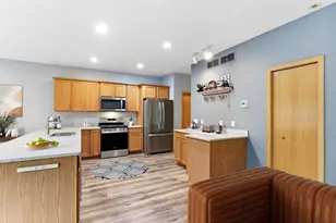 7558 6th St N, Oakdale, MN 55128 - Photo 15