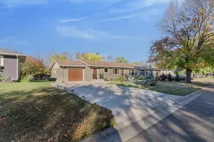 606 5th St SE, Pelican Rapids, MN 56572 - Photo 5