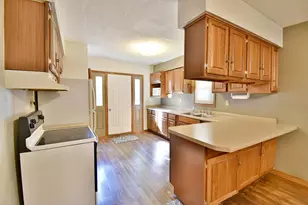 140 High Ave, Willmar, MN 56201 - Photo 7