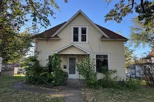 466 14th St, Red Wing, MN 55066 - Photo 1