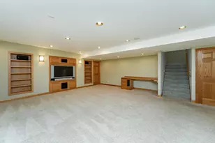 3752 Stone Point Dr NE, Rochester, MN 55906 - Photo 19