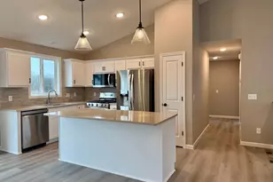 8757 147th Ave NW, Ramsey, MN 55303 - Photo 9