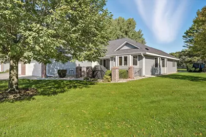 1121 Lois Court, Shoreview, MN 55126 - Photo 5