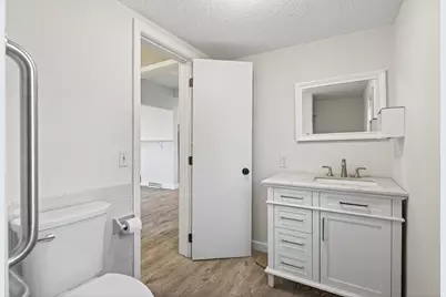 29 E Main Street, Waconia, MN 55387 - Photo 21