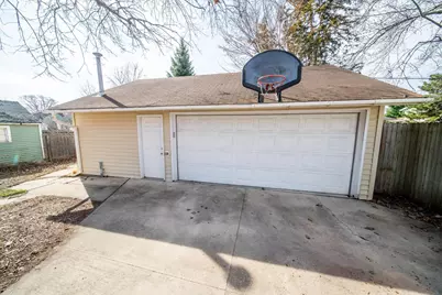 1228 4th St NE, Rochester, MN 55906 - Photo 35