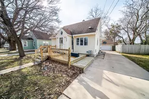1228 4th St NE, Rochester, MN 55906 - Photo 1
