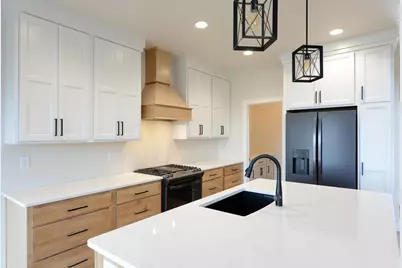 6914 3rd Street NW, Moorhead, MN 56560 - Photo 9