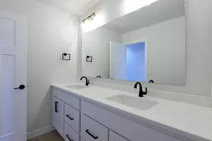 6914 3rd Street NW, Moorhead, MN 56560 - Photo 25