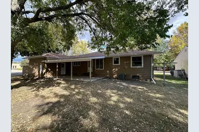 1123 Elmhurst Avenue, Luverne, MN 56156 - Photo 3