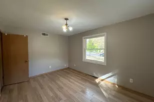 1123 Elmhurst Ave, Luverne, MN 56156 - Photo 21