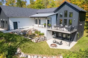 1919 Middle Ln, Duluth, MN 55811 - Photo 1