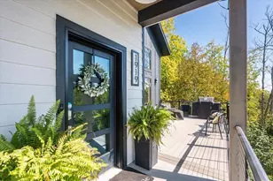 1919 Middle Ln, Duluth, MN 55811 - Photo 9