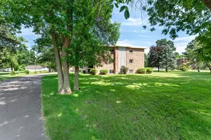 1150 Dellwood St S, Cambridge, MN 55008 - Photo 3