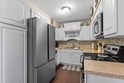 1150 Dellwood Street S #306, Cambridge, MN 55008 - Photo 1