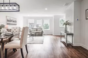 2604 Golden Valley Rd, Minneapolis, MN 55411 - Photo 3